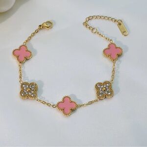 Elegant Gold and Pink Clover Bracelet